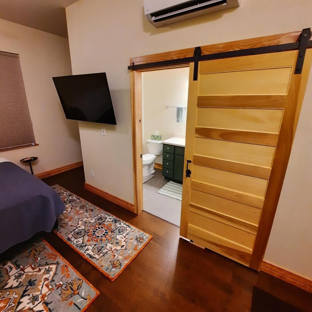Goldfinch Suites Elkader 외부 사진